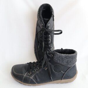 Size 38/7.5 - Medium Width - Taxi Landy Winter Boots - Black